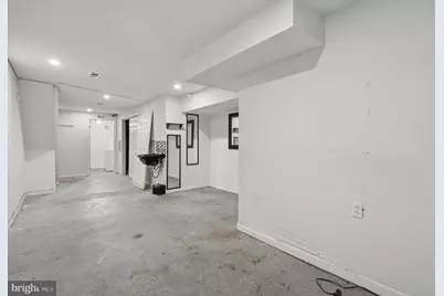 249 W Calvert Street, Philadelphia, PA 19120 - Photo 23