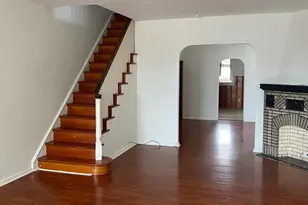 1352 Englewood St, Philadelphia, PA 19111 - Photo 3