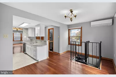 2111 N 18th Street, Philadelphia, PA 19121 - Photo 13