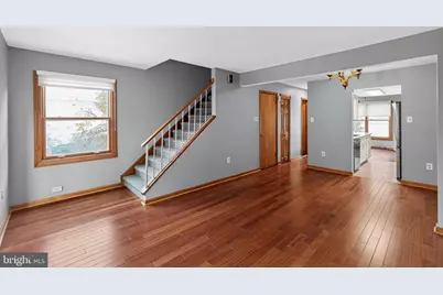 2111 N 18th Street, Philadelphia, PA 19121 - Photo 5