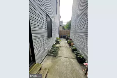 924 N 15th Street, Philadelphia, PA 19130 - Photo 21