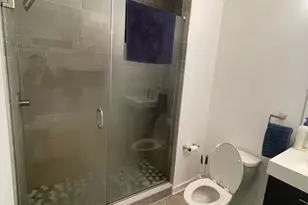 924 N 15th St, Philadelphia, PA 19130 - Photo 9