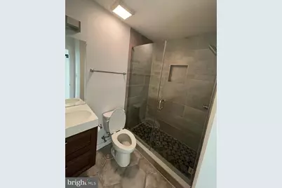 924 N 15th Street, Philadelphia, PA 19130 - Photo 19