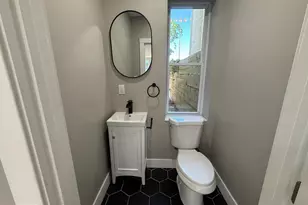 2943 Wharton St, Philadelphia, PA 19146 - Photo 9