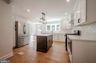 2505 Tulip St, Philadelphia, PA 19125 - Photo 11