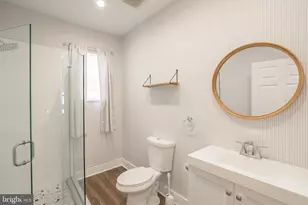 2106 Manton St, Philadelphia, PA 19146 - Photo 9