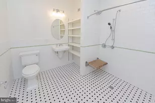 1518 Spruce St, Philadelphia, PA 19102 - Photo 9