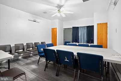 1318 S 52nd Street, Philadelphia, PA 19143 - Photo 9