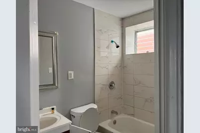 160 Roselyn Street, Philadelphia, PA 19120 - Photo 13