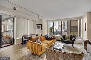 224 W Rittenhouse Square, Philadelphia, PA 19103 - Photo 1