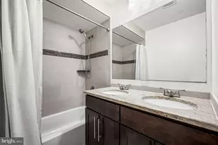 1305 S 2nd St, Philadelphia, PA 19147 - Photo 19