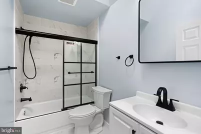 232 W Girard Avenue #2B, Philadelphia, PA 19123 - Photo 9