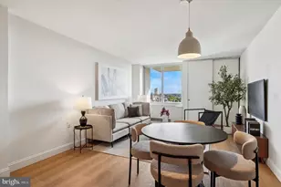 604 S Washington Square, Philadelphia, PA 19106 - Photo 5