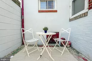 2203 Catharine St, Philadelphia, PA 19146 - Photo 17