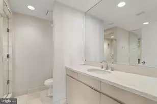 2301 Cherry St, Philadelphia, PA 19103 - Photo 15