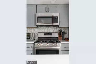 528 Manning Walk #7, Philadelphia, PA 19106 - Photo 15