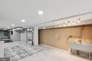 2244 S 22nd St, Philadelphia, PA 19145 - Photo 25