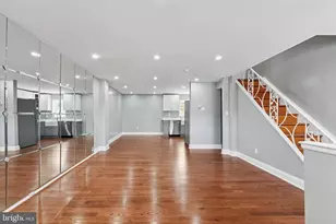 1319 Patrick Henry Pl, Philadelphia, PA 19122 - Photo 3