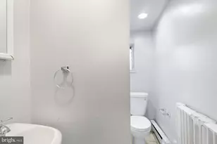 1735 W Oxford St, Philadelphia, PA 19121 - Photo 13