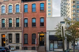 1903 Spruce St, Philadelphia, PA 19103 - Photo 3