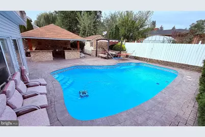 8905 Springview Road, Philadelphia, PA 19115 - Photo 67