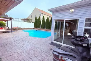 8905 Springview Rd, Philadelphia, PA 19115 - Photo 53