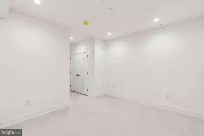 1214 E Susquehanna Avenue #B, Philadelphia, PA 19125 - Photo 19