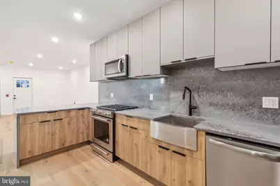 1214 E Susquehanna Avenue #B, Philadelphia, PA 19125 - Photo 5