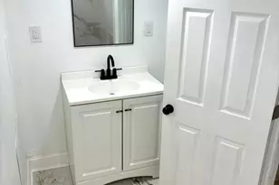 1963 N Napa St, Philadelphia, PA 19121 - Photo 15