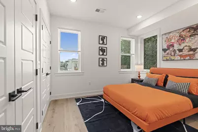 1214 E Susquehanna Avenue #D, Philadelphia, PA 19125 - Photo 13