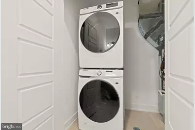 1214 E Susquehanna Avenue #D, Philadelphia, PA 19125 - Photo 21