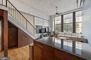 1201 Fitzwater St, Philadelphia, PA 19147 - Photo 9