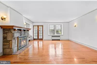 425 E Durham Street, Philadelphia, PA 19119 - Photo 9