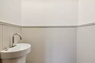 425 E Durham St, Philadelphia, PA 19119 - Photo 7