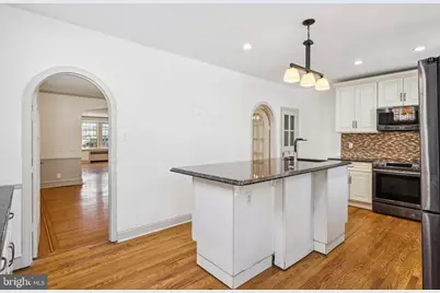 425 E Durham Street, Philadelphia, PA 19119 - Photo 17