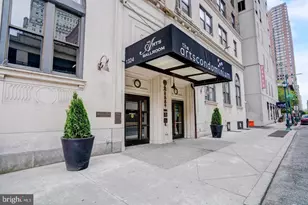 1324 Locust St, Philadelphia, PA 19107 - Photo 15