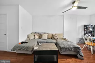 905 Daly St, Philadelphia, PA 19148 - Photo 7