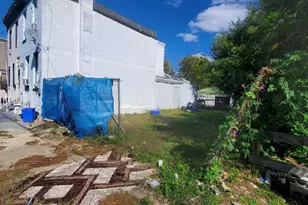 2241 N Lawrence St, Philadelphia, PA 19133 - Photo 1