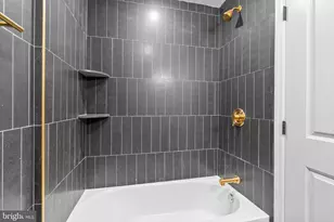 107 Ellsworth St, Philadelphia, PA 19147 - Photo 21