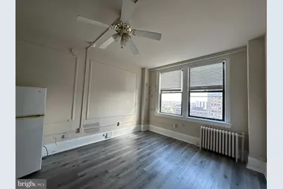 1324 Locust Street #1422, Philadelphia, PA 19107 - Photo 5