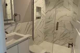 1330 S 31st St, Philadelphia, PA 19146 - Photo 21