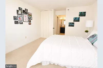 2018 Walnut Street #8K, Philadelphia, PA 19103 - Photo 5