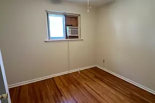 7913 Dungan Rd, Philadelphia, PA 19111 - Photo 9