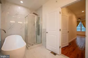 1910 Fernon St, Philadelphia, PA 19145 - Photo 39