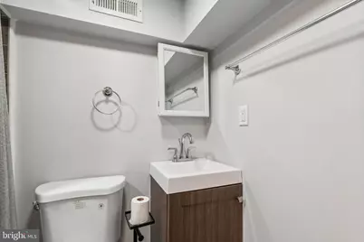 17 S 45th Street, Philadelphia, PA 19104 - Photo 23