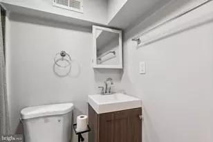 17 S 45th St, Philadelphia, PA 19104 - Photo 23