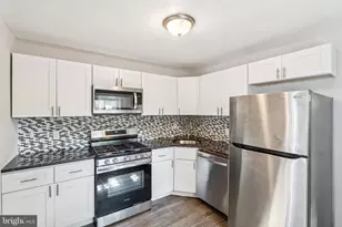 17 S 45th St, Philadelphia, PA 19104 - Photo 9