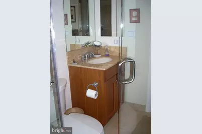 1701 Locust Street #1717, Philadelphia, PA 19103 - Photo 3