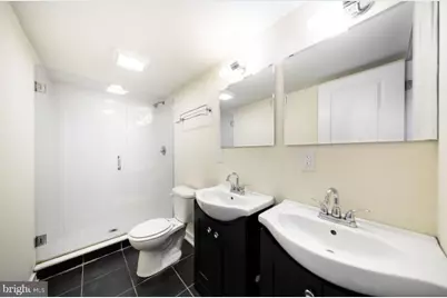 2006 Walnut Street #8, Philadelphia, PA 19103 - Photo 5