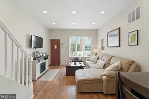 314 Gladstone St, Philadelphia, PA 19148 - Photo 3